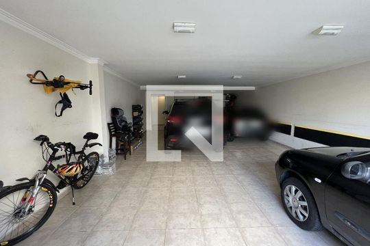 Garagem de casa à venda com 4 quartos, 324m² em Lauzane Paulista, São Paulo