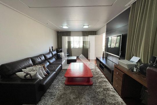 Sala de casa à venda com 4 quartos, 324m² em Lauzane Paulista, São Paulo