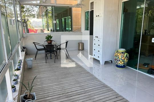 Casa de Condomínio à venda com 4 quartos, 269m² em Brooklin, São Paulo