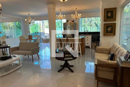Casa de Condomínio à venda com 4 quartos, 269m² em Brooklin, São Paulo