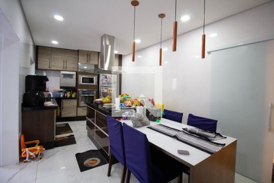Cozinha de casa à venda com 3 quartos, 250m² em Jardim Nossa Senhora do Carmo, São Paulo