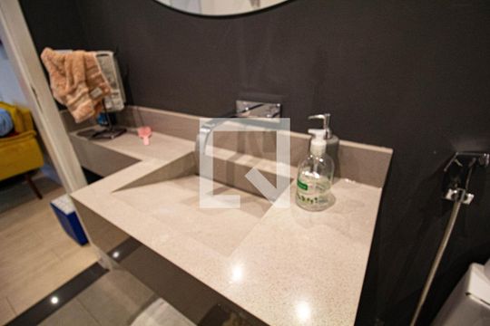 Lavabo de casa à venda com 3 quartos, 250m² em Jardim Nossa Senhora do Carmo, São Paulo
