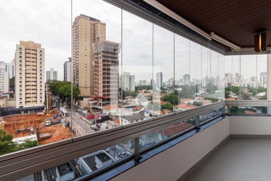 Varanda de apartamento à venda com 3 quartos, 150m² em Vila Olímpia, São Paulo