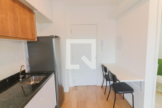 Sala / Cozinha de apartamento para alugar com 1 quarto, 32m² em Butantã, São Paulo