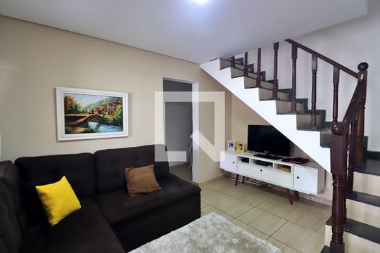 Casa à venda com 3 quartos, 103m² em Vila Curuçá, Santo André
