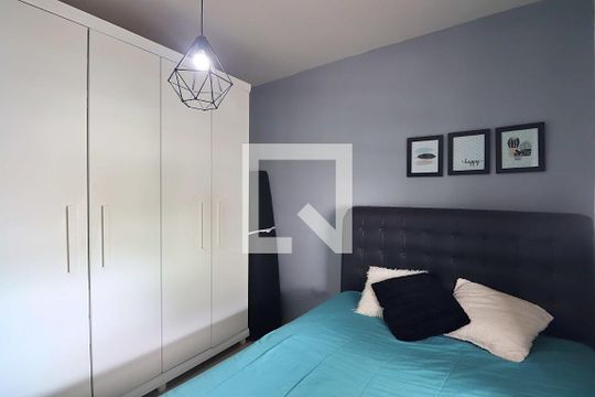 Quarto 2 de casa à venda com 3 quartos, 103m² em Vila Curuçá, Santo André