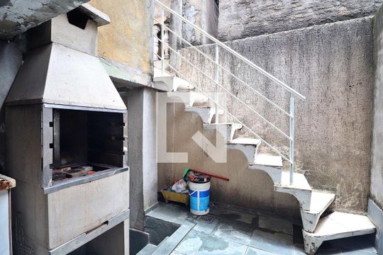 Churrasqueira de casa à venda com 3 quartos, 103m² em Vila Curuçá, Santo André