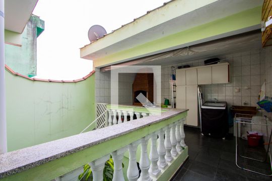 Casa 1 - Área de serviço de casa à venda com 5 quartos, 200m² em Vila Progresso, Santo André