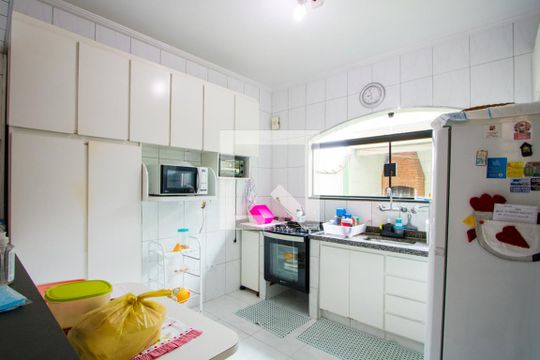 Casa 1 - Cozinha de casa à venda com 5 quartos, 200m² em Vila Progresso, Santo André