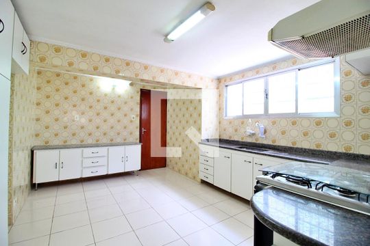 Cozinha de casa à venda com 2 quartos, 80m² em Santa Teresinha, Santo André