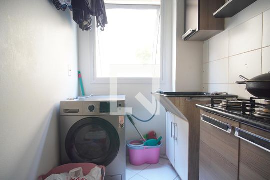 Cozinha e Área de Serviço de apartamento para alugar com 3 quartos, 69m² em Industrial, Novo Hamburgo