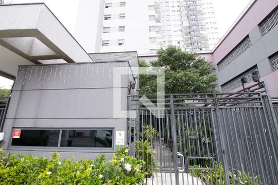 Fachada de apartamento à venda com 2 quartos, 50m² em Vila Santa Catarina, São Paulo