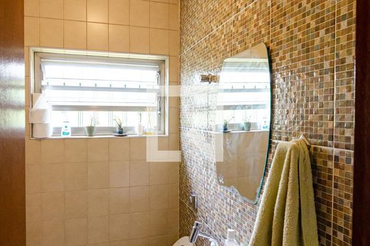 Lavabo de casa à venda com 4 quartos, 237m² em Vila da Saúde, São Paulo