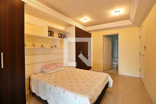 Quarto 1 - Suíte de casa para alugar com 3 quartos, 387m² em Vila Aquilino, Santo André