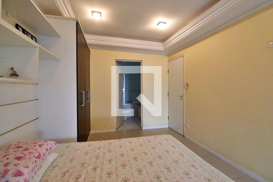 Quarto 1 - Suíte de casa para alugar com 3 quartos, 387m² em Vila Aquilino, Santo André