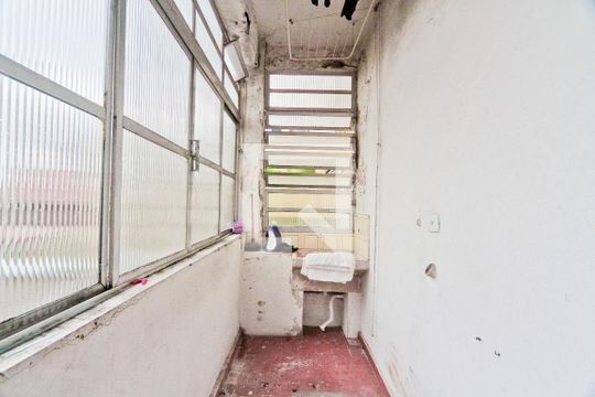 Área de Serviço de casa para alugar com 2 quartos, 270m² em Santana, São Paulo