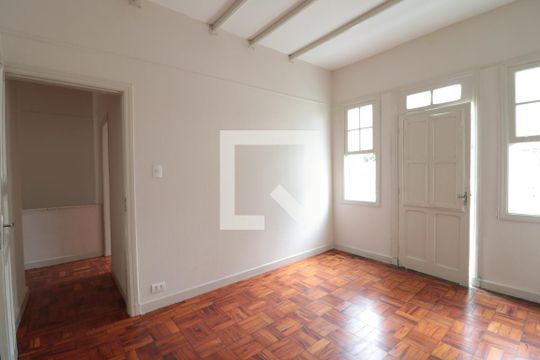 Quarto 2 de casa para alugar com 2 quartos, 70m² em Quarta Parada, São Paulo