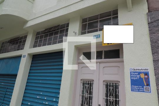 Fachada de casa para alugar com 2 quartos, 70m² em Quarta Parada, São Paulo
