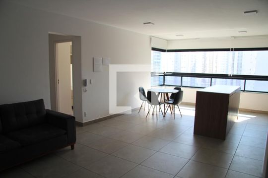 Sala de apartamento para alugar com 2 quartos, 79m² em Vila Augusta, Guarulhos