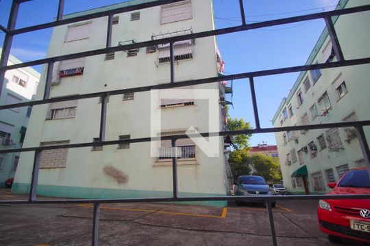 Apartamento à venda com 2 quartos, 50m² em Rubem Berta, Porto Alegre