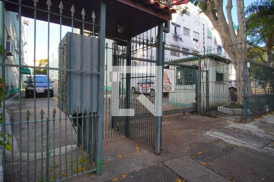 Área comum de apartamento à venda com 2 quartos, 50m² em Rubem Berta, Porto Alegre