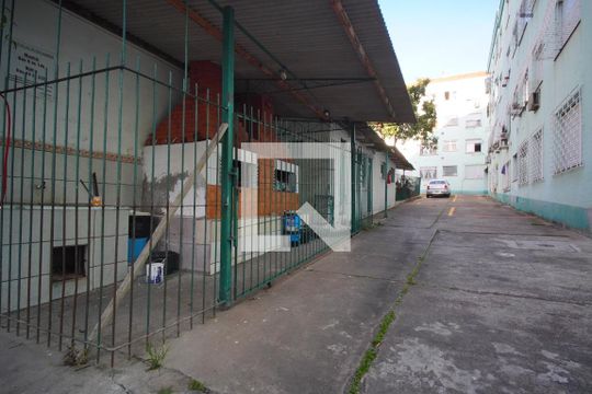 Área comum de apartamento à venda com 2 quartos, 50m² em Rubem Berta, Porto Alegre