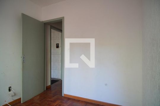 Sala de apartamento à venda com 2 quartos, 50m² em Rubem Berta, Porto Alegre