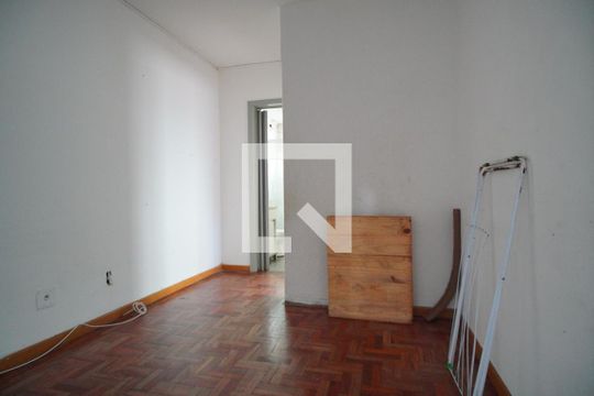 Sala de apartamento à venda com 2 quartos, 50m² em Rubem Berta, Porto Alegre