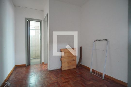 Sala de apartamento à venda com 2 quartos, 50m² em Rubem Berta, Porto Alegre
