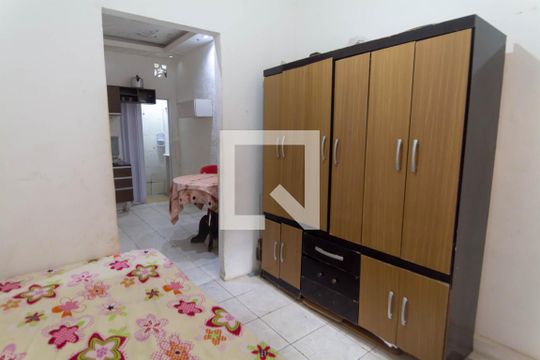 Quarto de kitnet/studio para alugar com 1 quarto, 20m² em São Gonçalo, Salvador