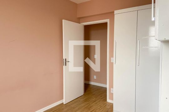 Quarto 1 de apartamento à venda com 2 quartos, 57m² em Padroeira, Osasco