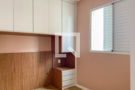 Quarto 2 de apartamento à venda com 2 quartos, 57m² em Padroeira, Osasco