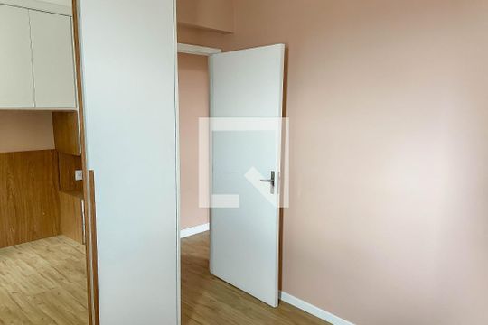 Quarto 2 de apartamento à venda com 2 quartos, 57m² em Padroeira, Osasco