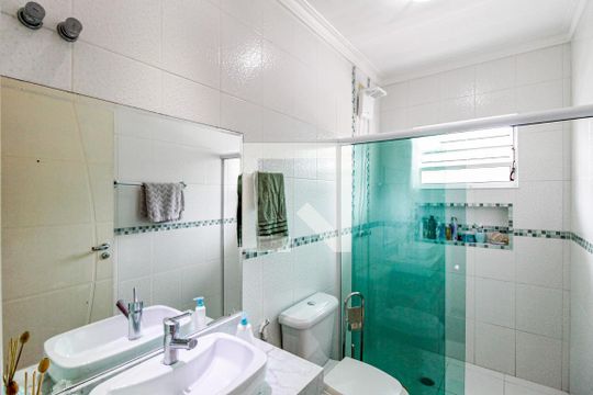 Banheiro de casa para alugar com 3 quartos, 380m² em Santo Amaro, São Paulo