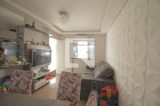 Sala de casa à venda com 2 quartos, 65m² em Harmonia, Canoas