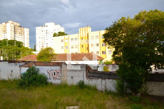 Vista de apartamento à venda com 3 quartos, 80m² em Cristal, Porto Alegre