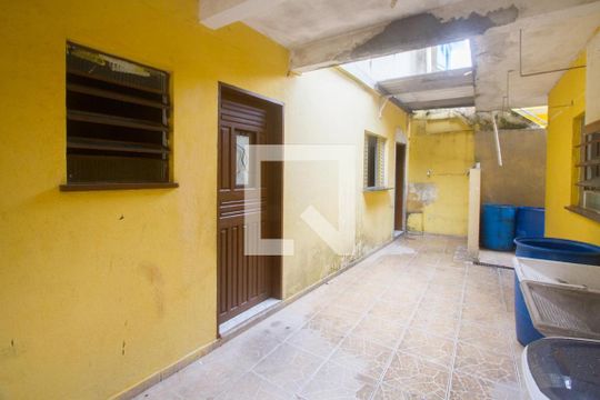Casa 1 e 2 de casa à venda com 3 quartos, 300m² em Jardim São Luís, São Paulo