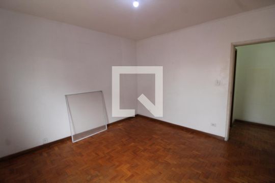 Quarto de casa para alugar com 2 quartos, 160m² em Vila Lúcia, São Paulo