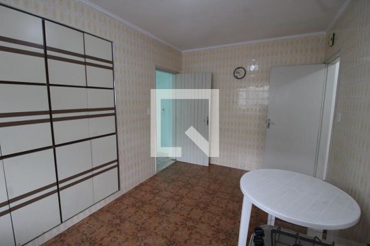 Cozinha de casa para alugar com 2 quartos, 160m² em Vila Lúcia, São Paulo