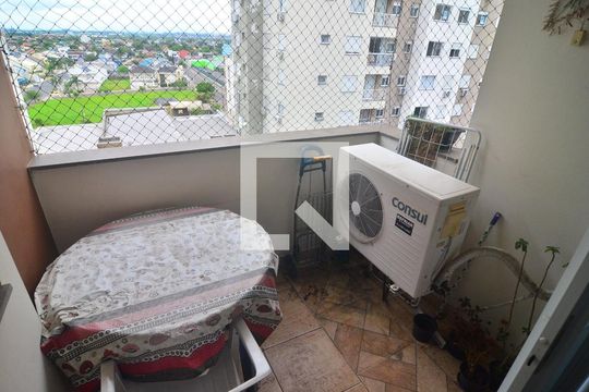 Sacada de apartamento à venda com 2 quartos, 66m² em Harmonia, Canoas