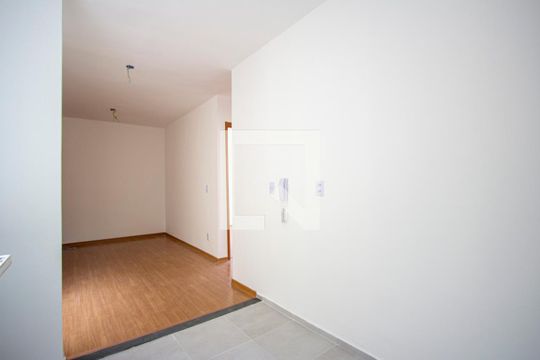 Cozinha de apartamento para alugar com 2 quartos, 42m² em Vila Lage, São Gonçalo