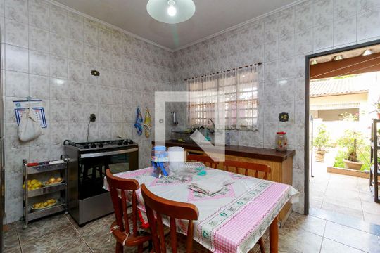 Cozinha de casa à venda com 3 quartos, 200m² em Santo Amaro, São Paulo
