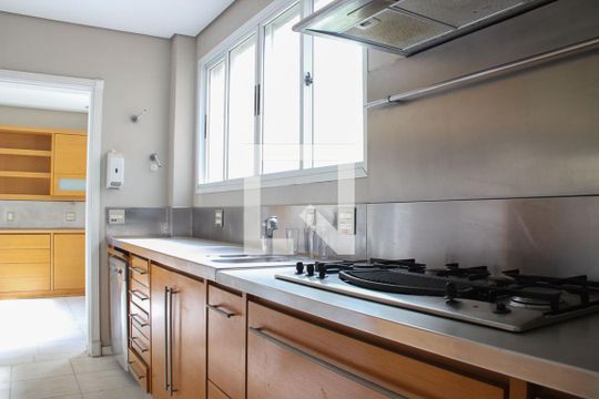 Cozinha de apartamento à venda com 4 quartos, 300m² em Jardim Fonte do Morumbi, São Paulo