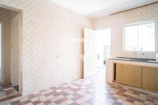 Cozinha de casa para alugar com 1 quarto, 45m² em Vila Santa Teresa (zona Leste), São Paulo