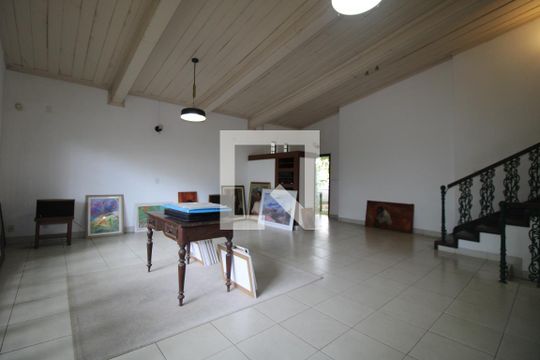 Sala de casa à venda com 5 quartos, 500m² em Cidade Universitária, Campinas