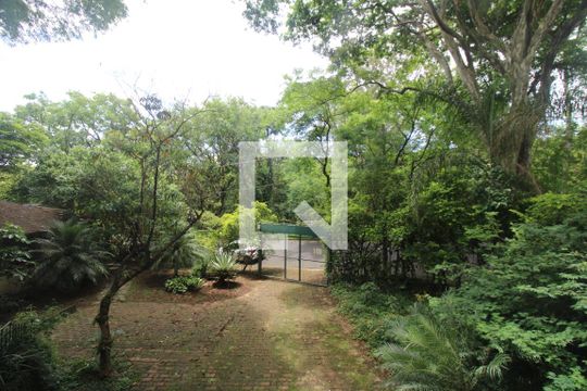 Vista de casa à venda com 5 quartos, 500m² em Cidade Universitária, Campinas