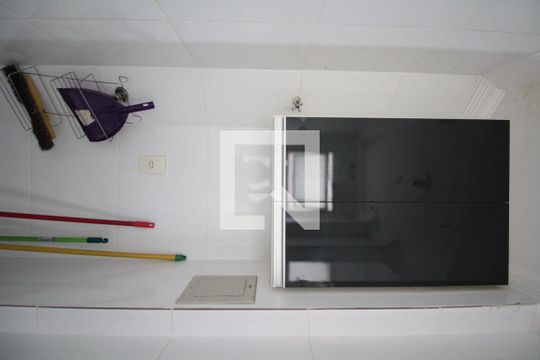 Cozinha e Área de Serviço de apartamento à venda com 3 quartos, 75m² em Santa Rosa, Belo Horizonte