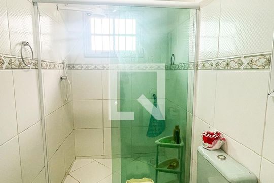 Banheiro 2 de casa à venda com 2 quartos, 165m² em Santo Andre, São Leopoldo