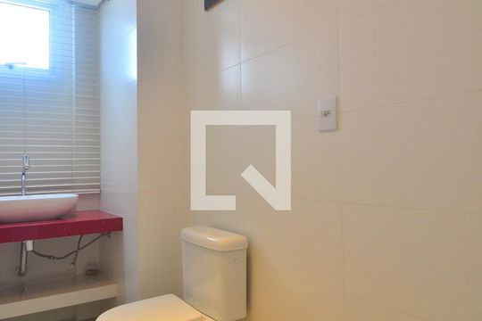 Banheiro Social de apartamento à venda com 3 quartos, 120m² em Marechal Rondon, Canoas
