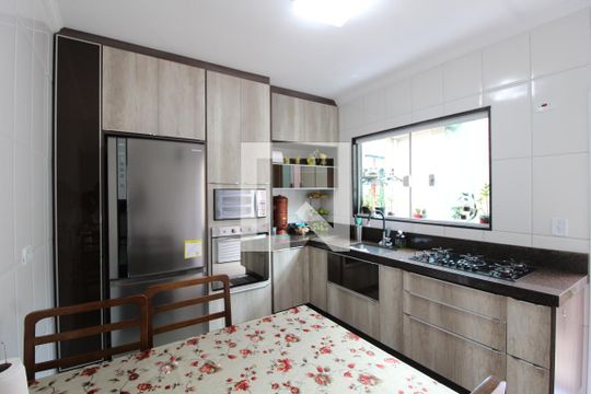 Cozinha de casa à venda com 2 quartos, 94m² em Vila Antonieta, São Paulo